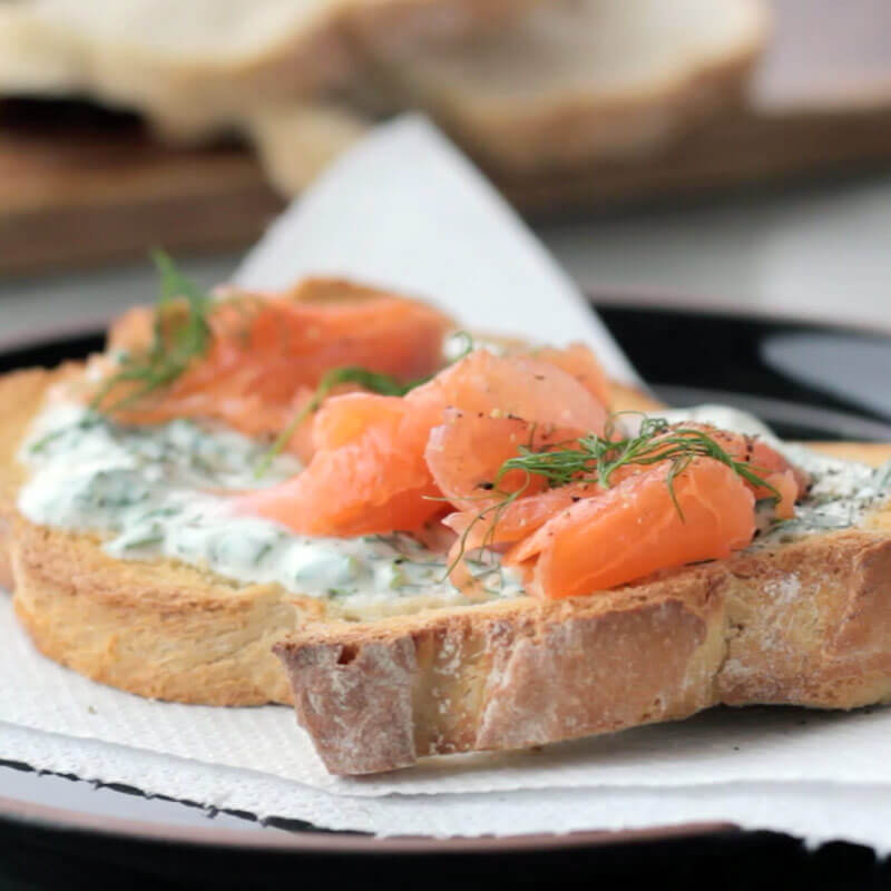smoked salmon sandwich